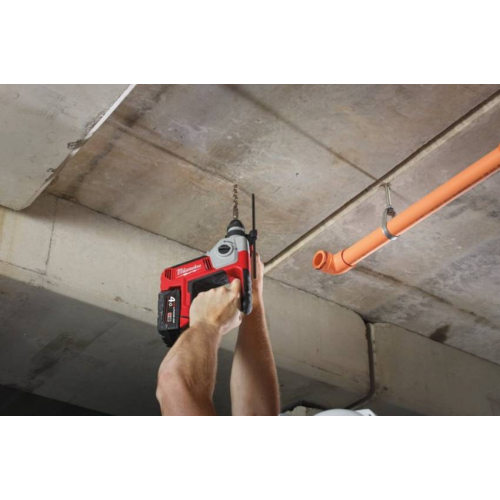 Компактний акумуляторний перфоратор MILWAUKEE SDS-Plus M18 BH-402C 4933443330