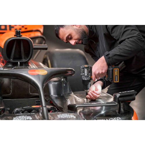 Дриль-шурупокрут ударний McLaren F1 TEAM LIMITED EDITION DeWALT DCD85MM1T