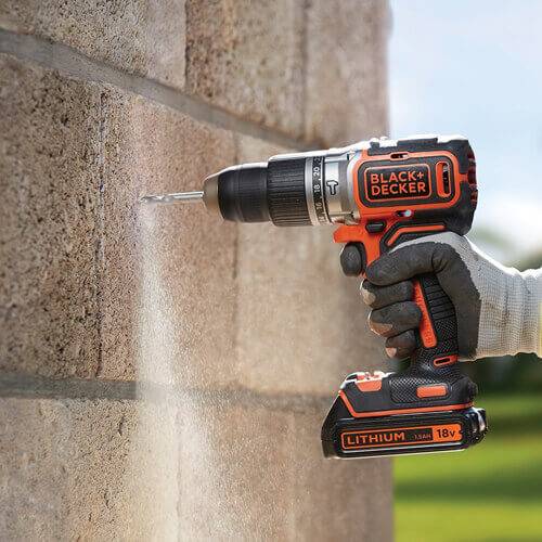 Дриль-шуруповерт акумуляторна безщіткова ударна BLACK DECKER BL188KB