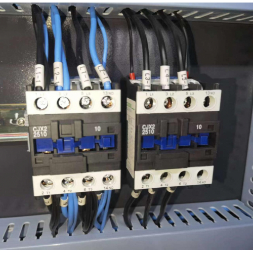 Фрезерний верстат по дереву з ЧПУ MAST 1325