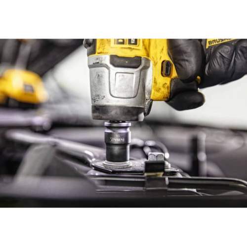 Гайковерт ударний акумуляторний безщітковий DeWALT DCF902D2