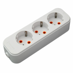 Колодка Quantum 3 пости із заземленням біла 1шт/уп