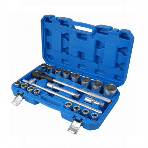 Набір торцевих голівок та аксесуарів 3/4'' в пластиковому кейсі HOEGERT 19 - 50 HT1R510