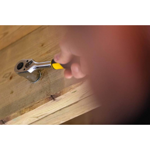 Набір з рукоятки з механізмом хропіння, головок і біт 1/4 дюйма 22 предмети STANLEY FMMT82679-0