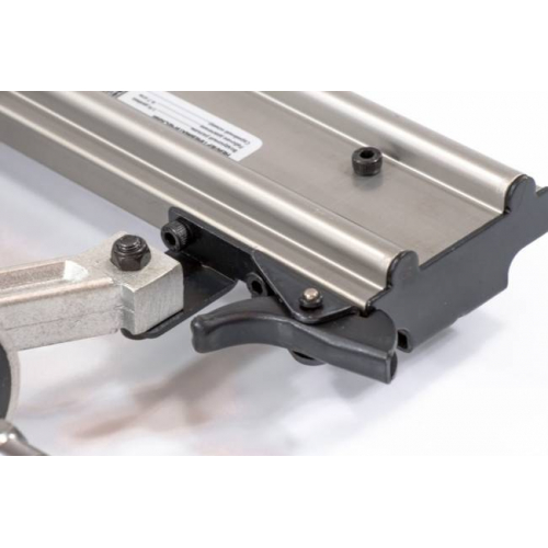 Нейлер пневматичний для цвяхів від 10 до 50 мм.