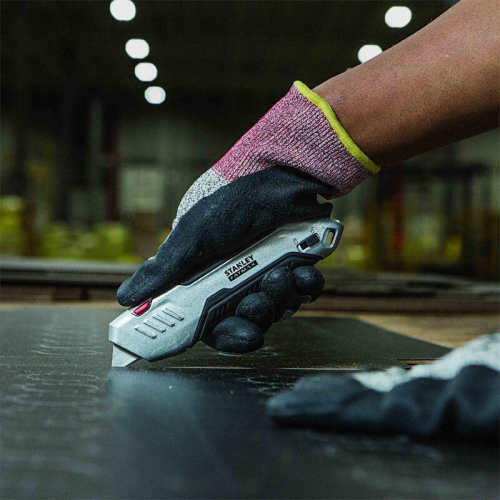 Ніж безпечний FATMAX Box з висувним лезом трапецеподібним STANLEY FMHT10370-0