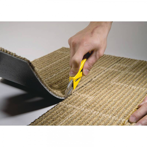 Ніж із висувним лезом 18 мм STANLEY STHT10265-0