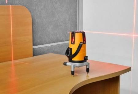 Оренда рівень лазерний Завдаток 3000грн