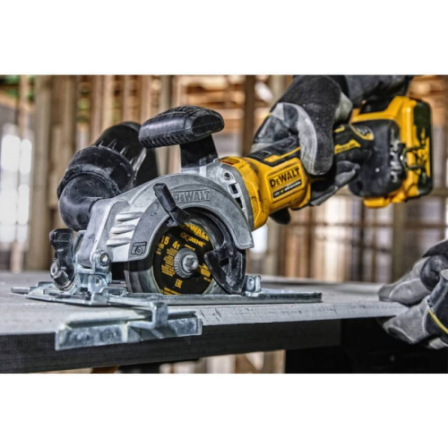 Пила дискова акумуляторна безщіткова DeWALT DCS571N