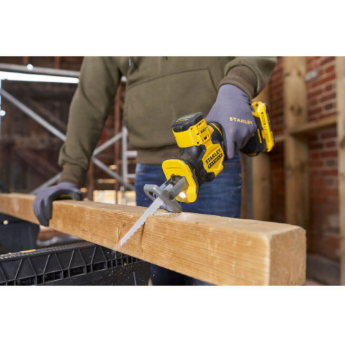 Пила шабельна акумуляторна STANLEY FATMAX SFMCS305B