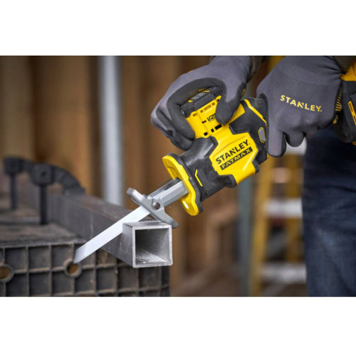 Пила шабельна акумуляторна STANLEY FATMAX SFMCS305B
