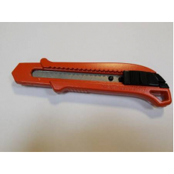 Професійний металевий ніж із змінним нефіксованим лезом арт. 598