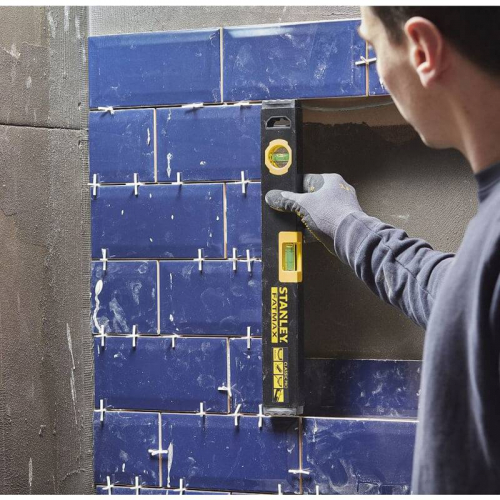 Рівень FatMax WATERFIT CLASSIC PRO алюмінієвий довжиною 400 мм із трьома капсулами STANLEY FMHT42553-1