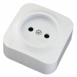 Розетка накладна Quantum одинарна біла, 1шт/уп