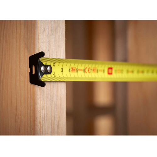 Рулетка вимірювальна CONTROL-LOCK довжиною 3 м, шириною 19 мм, в обгумованому корпусі, з подвійною шкалою STANLEY STHT37230-0