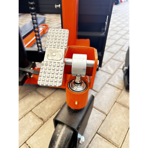 Штабелер гідравлічний 1000кг, підйом-1,6м, довжина вил 1,15м,ширина 330-740мм