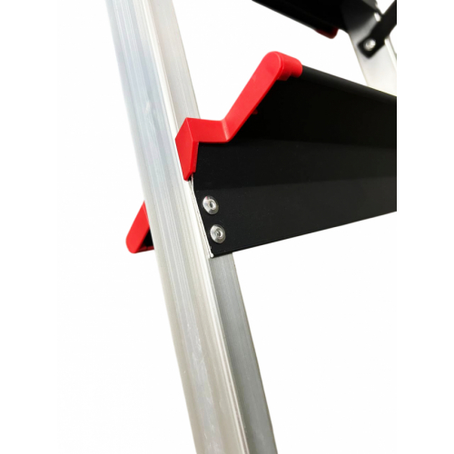 Стремянка 3сх. верх.сх.-0,63м KMH0103BP, сходинки 13см., анодований алюміній