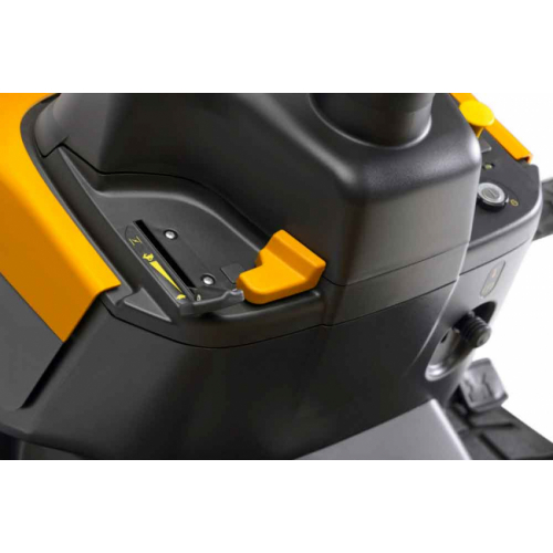 Трактор садовий бензиновий STIGA Estate598W