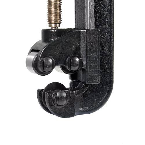 Труборіз для різання металевих труб 10-42 мм.