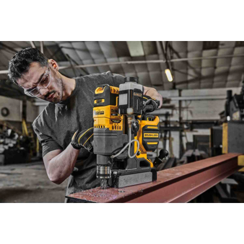 Верстат свердлильний акумуляторний безщітковий магнітний DeWALT DCD1623N
