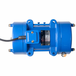 Вибратор майданчиковий EnerSol EEV-750W