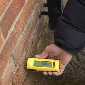 Вологомір для вимірювання вологості деревини та будівельних матеріалів STANLEY 0-77-030